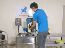 Vacuum Investment Powder Mixer Video